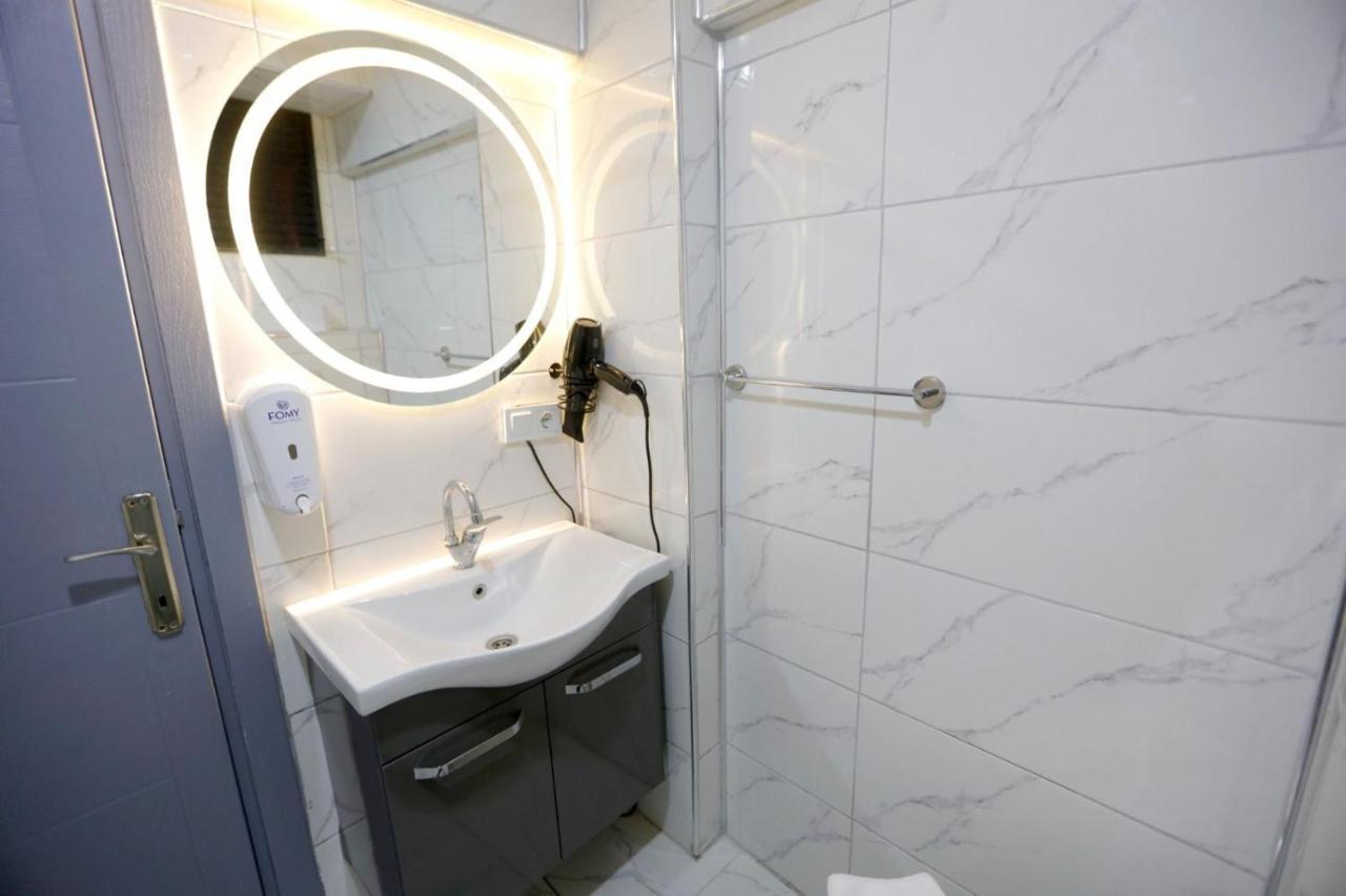 Sara Suit Hotel Istanbul Exterior photo