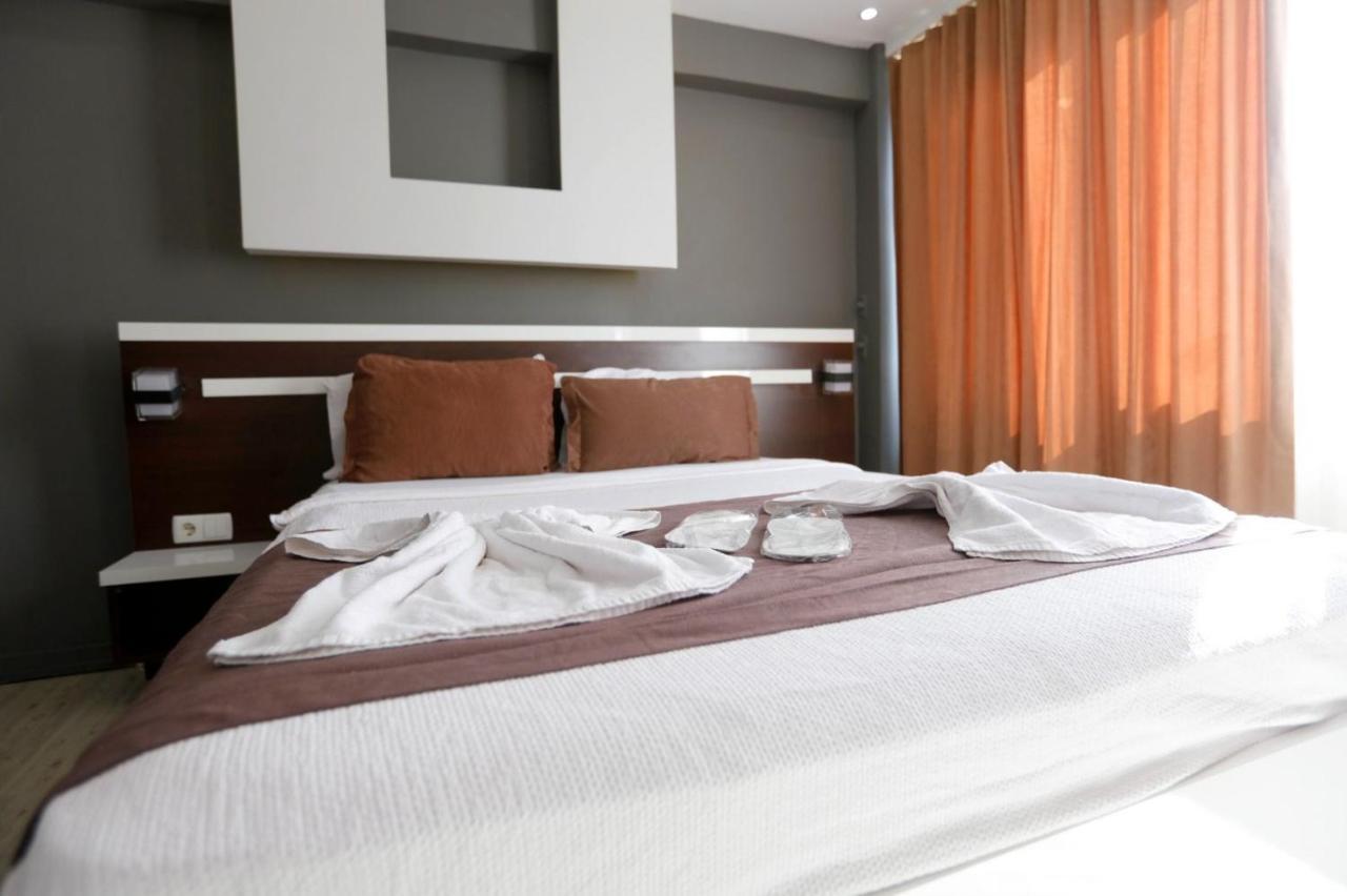 Sara Suit Hotel Istanbul Exterior photo